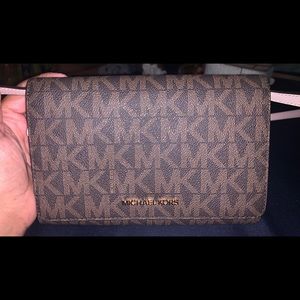 Michael Kors Crossbody